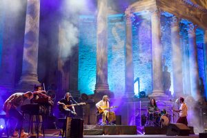 Robe en el Teatro Romano de Mérida