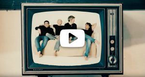 Una casa en ruinas. Con Pau Donés